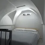 Dana House
