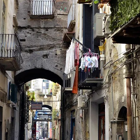 Dana House Bed & Breakfast